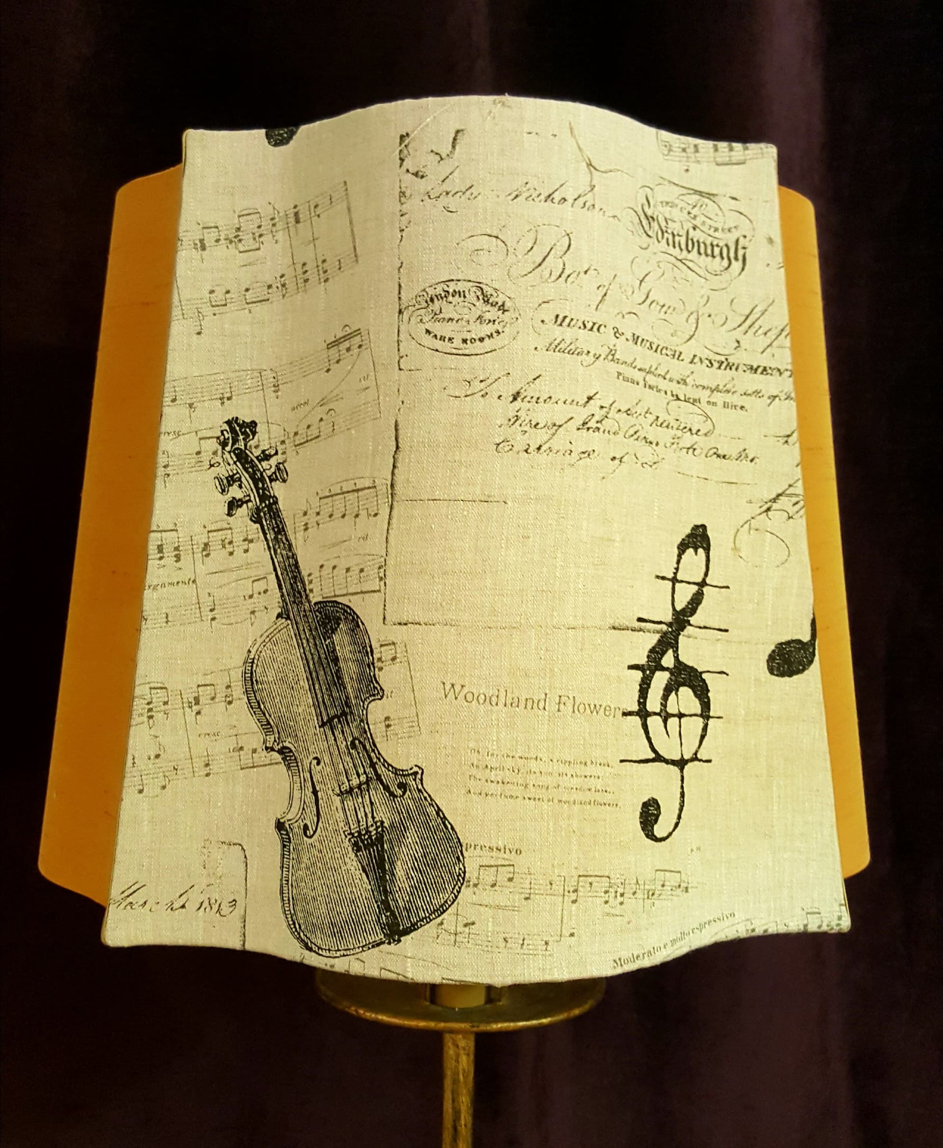 Abat-jour Partitions - Les abat-jour d’illumine