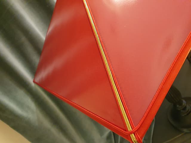 LAQUE ROUGE - Les abat-jour d’illumine