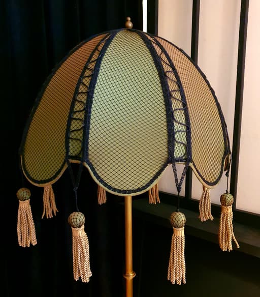 RÉSILLE NOIRE - Les abat-jour d’illumine