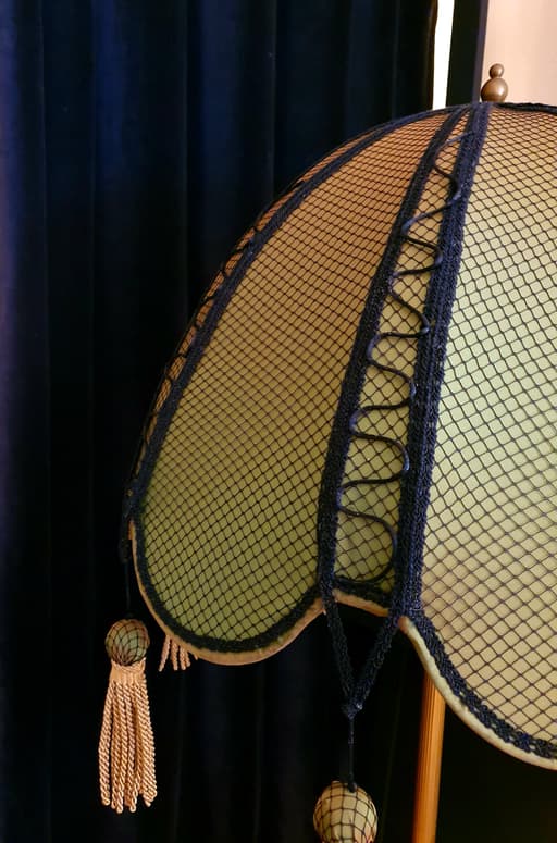 RÉSILLE NOIRE - Les abat-jour d’illumine