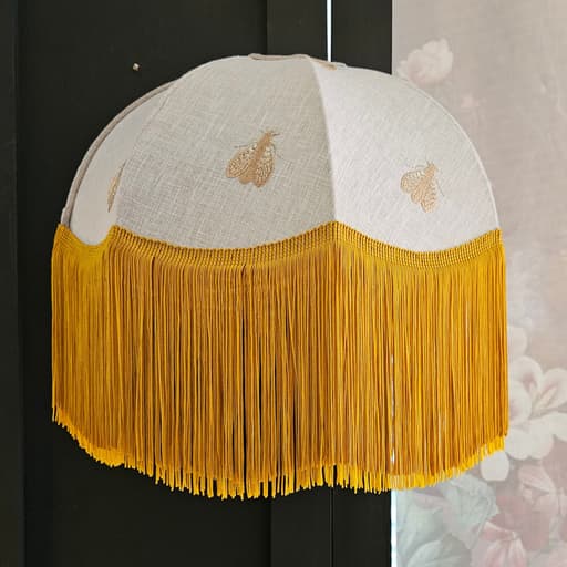 APPLIQUE DOME A FESTONS BAS "BUTINE"