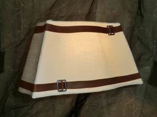 Abat-jour Carré Alsacien Tendance équestre - Les abat-jour d’illumine