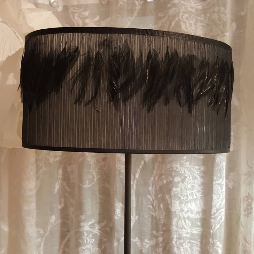 Abat-jour Ovale "Organza et Plumes" - Les abat-jour d’illumine