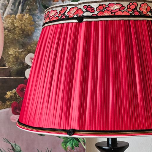 Abat-jour plissé rouge FLEURS DE CERISIER