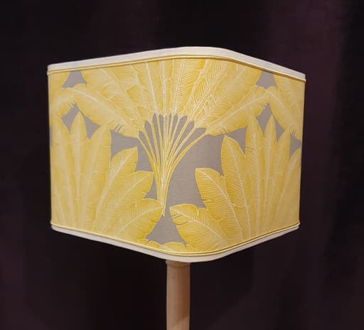 PLUMES JAUNES - Les abat-jour d’illumine