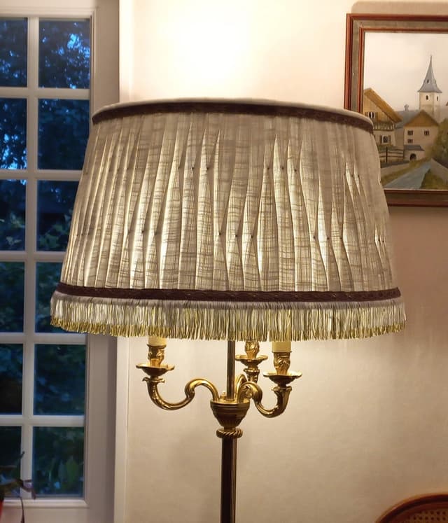 PLISSE SMOCKE DECALE