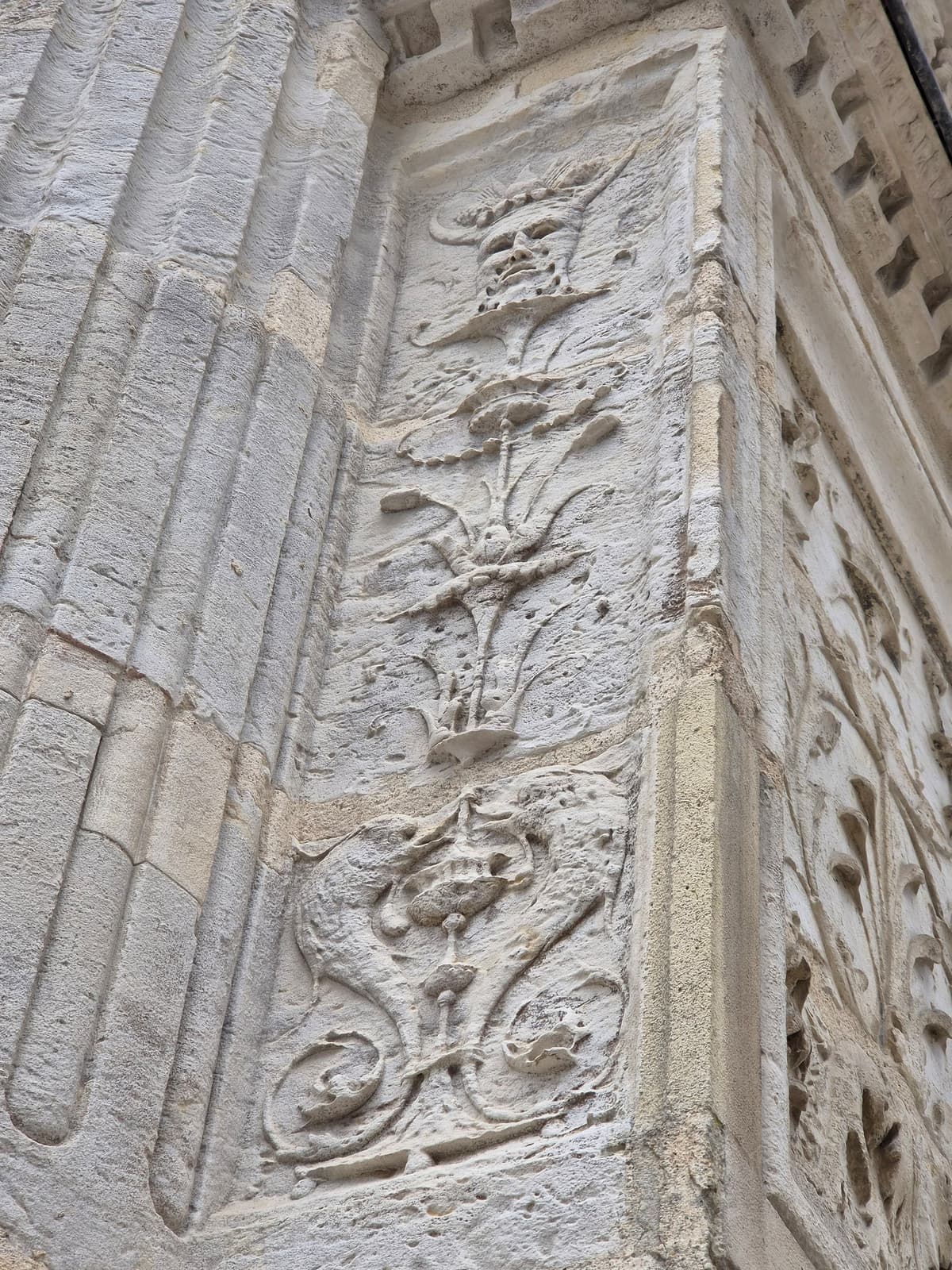 Parement sculpté du Chateau de Gaillon