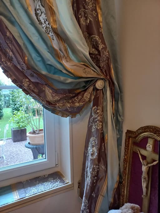 Rideaux sur mesure Soie brodée or et Soie jacquard