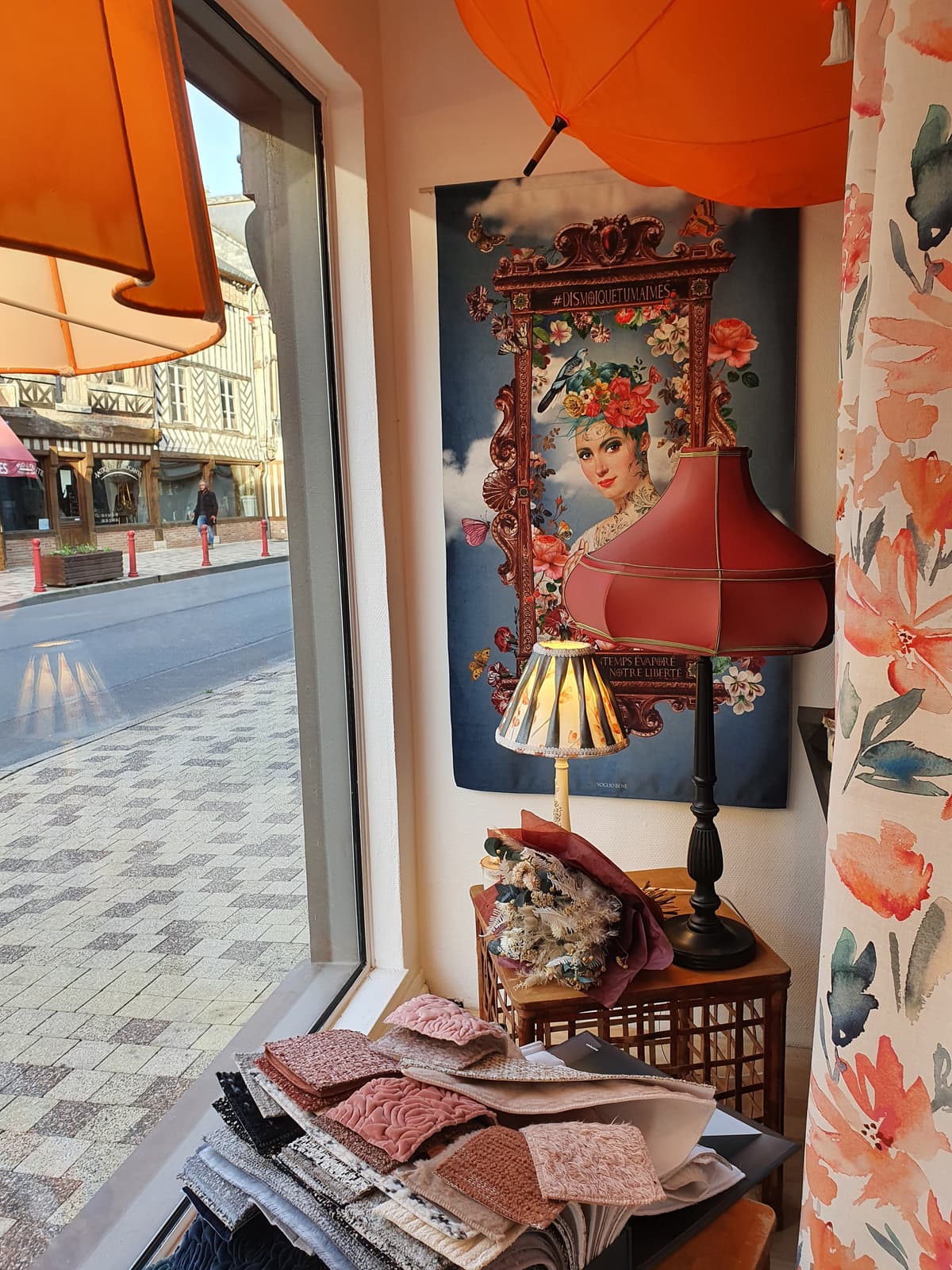 VITRINE DE JUIN c'est le printemps et l'été !