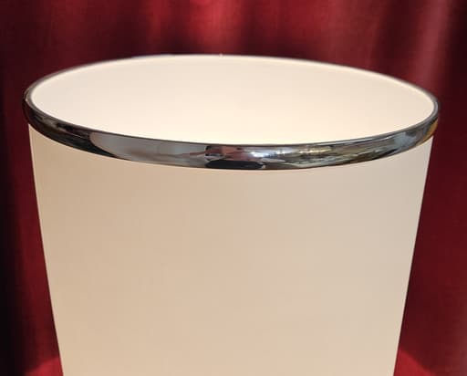 ABAT-JOUR "Les Années 70 " laque et chrome