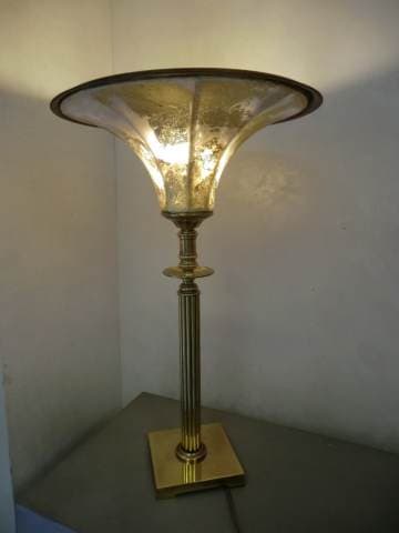 Abat-jour Corolle inversé "Feuille de Laiton" - Les abat-jour d’illumine