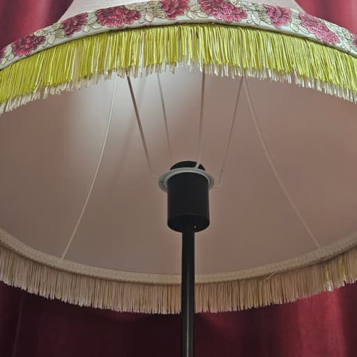 Abat-jour Pagode à bandeau "Fleurs brodées"