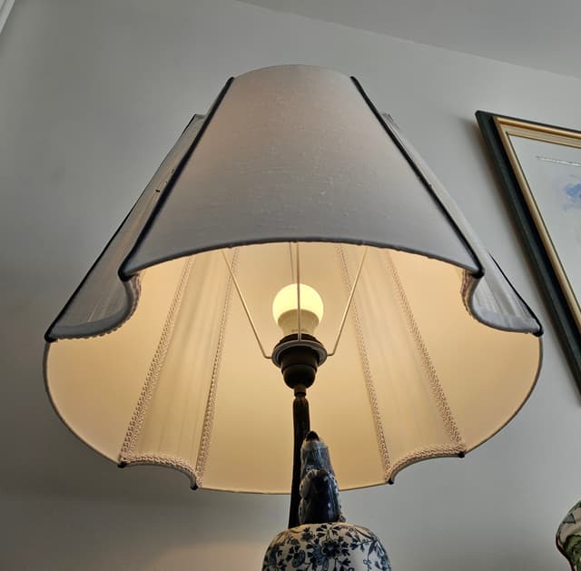 ABAT-JOUR CARRE ESPAGNOL "Perlées bleues "