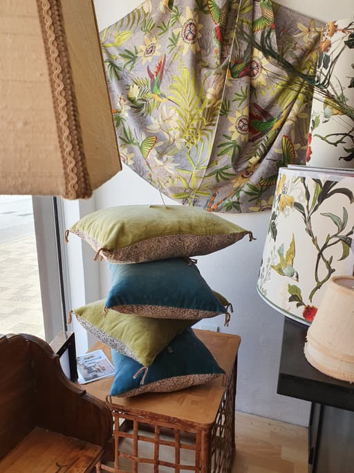 VITRINE DE JUILLET ... EN PLEINE NATURE