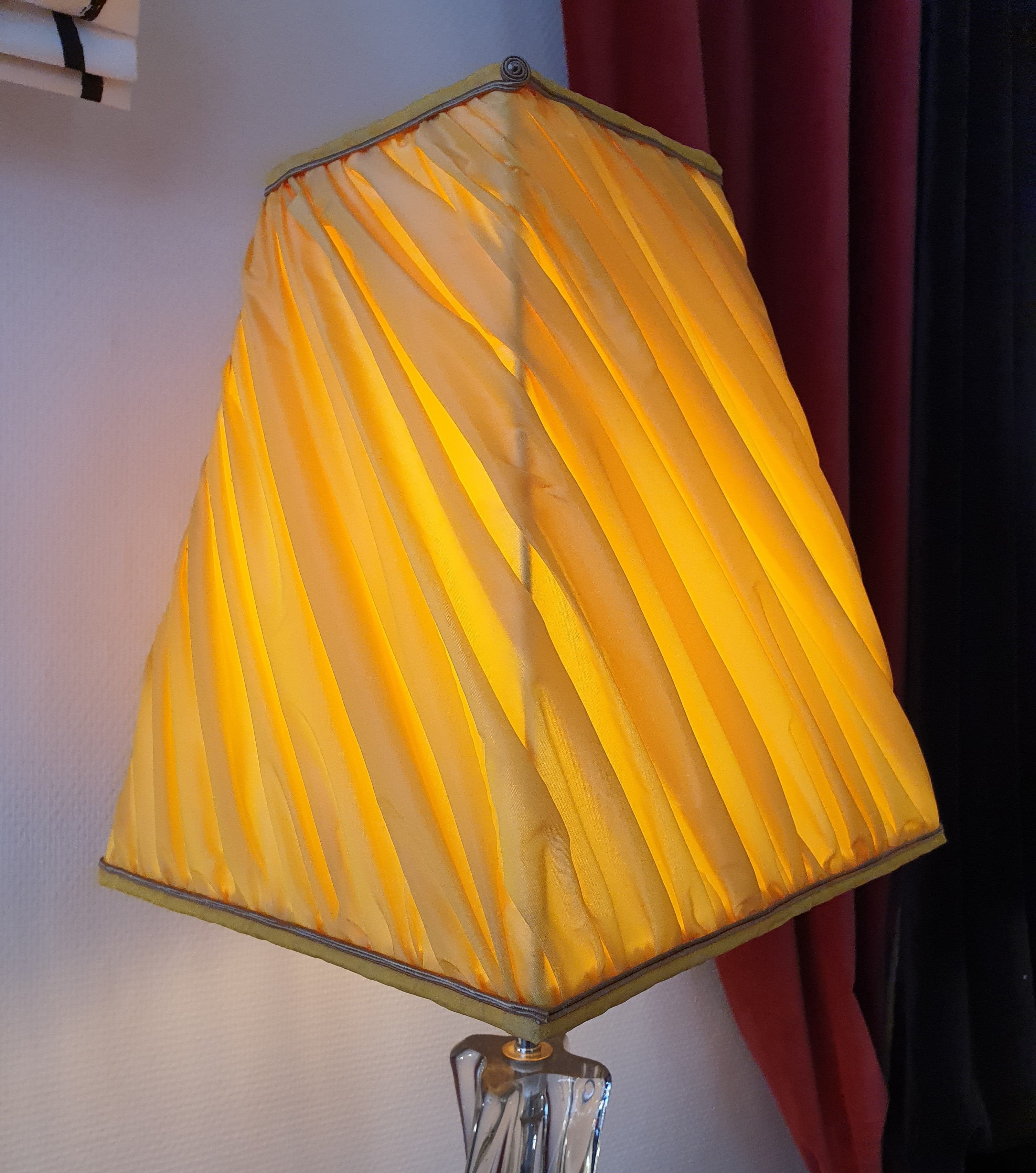 L'abat-jour et la lumière