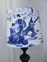 Abat-jour ovale à pans coupés Scènes chinoises - Les abat-jour d’illumine