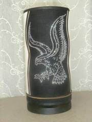 Lampe à poser Collection les Tubulines Aigle Noir - Les abat-jour d’illumine