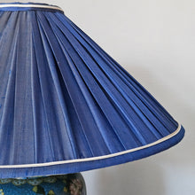 Charger l&#39;image dans la galerie, ABAT-JOUR CONIQUE TONQUIN &quot;BLEU SAUVAGE&quot;