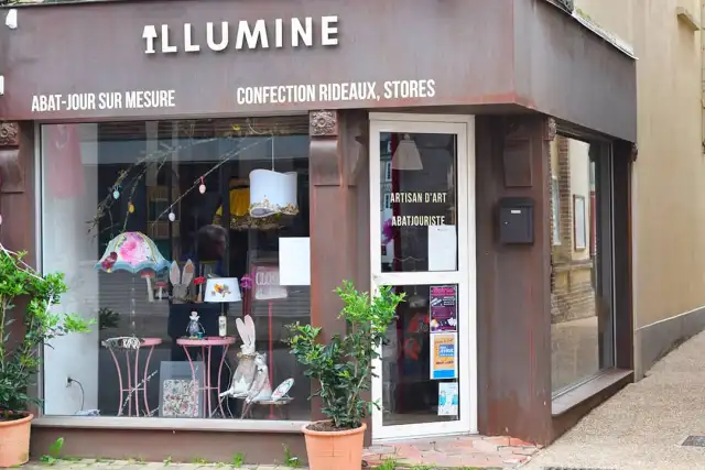 La façade de l'atelier-boutique Illumine à Cormeilles
